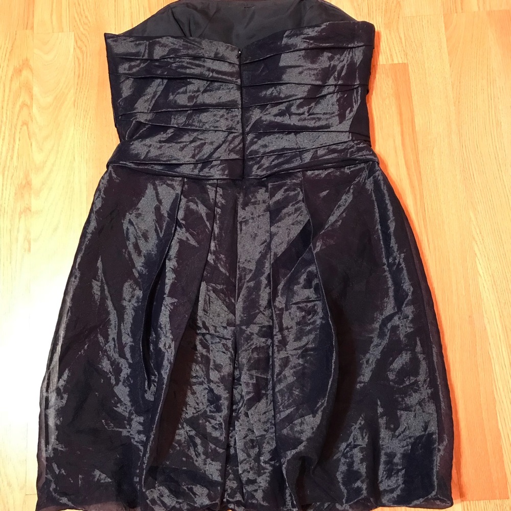 White by Vera Wang Navy Strapless Formal Dress - Picture 2 of 7